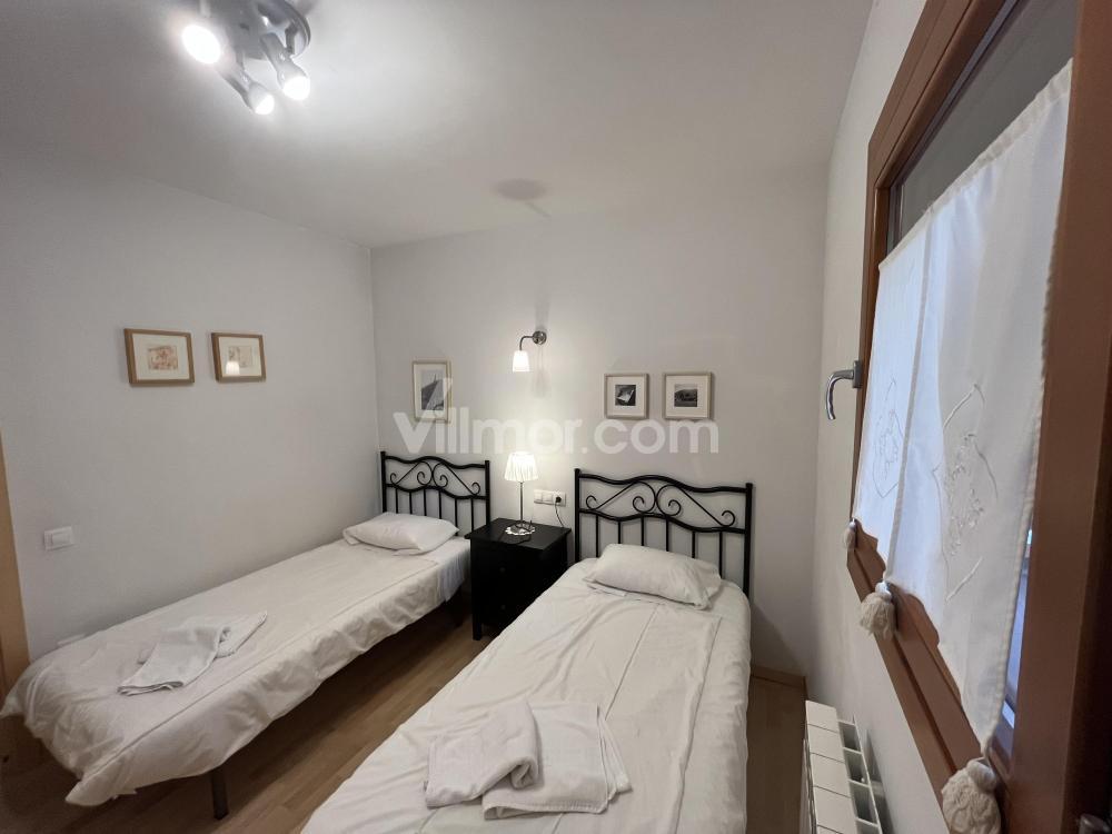 B49. Bajo con Jardín ´´Peguera´´ Apartment  Benasque