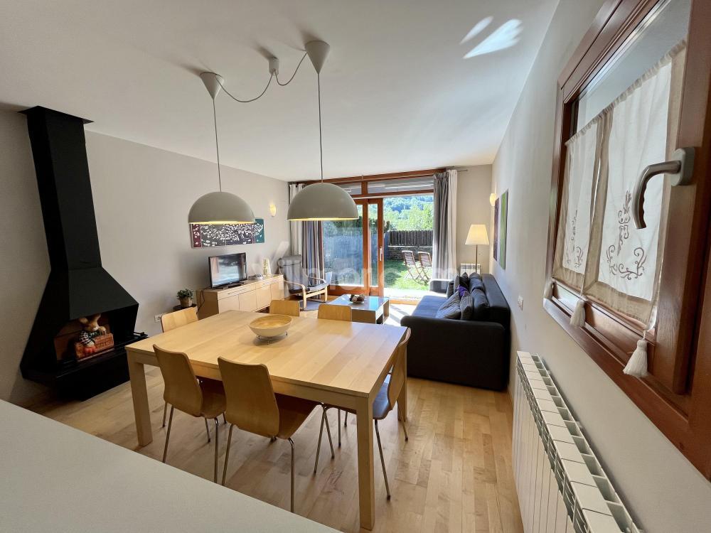B49. Bajo con Jardín ´´Peguera´´ Apartment  Benasque