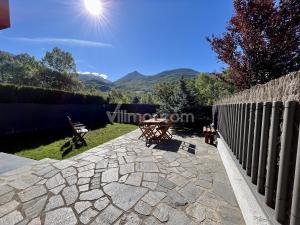 B49. Bajo con Jardín ´´Peguera´´ Apartment  Benasque