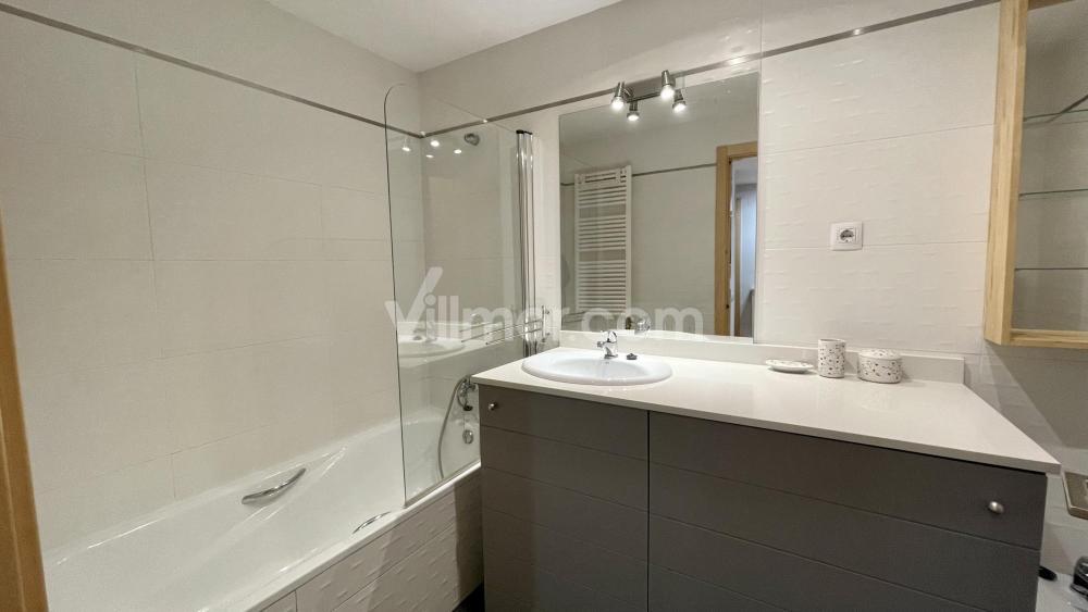 B49. Bajo con Jardín Peguera Apartment  Benasque