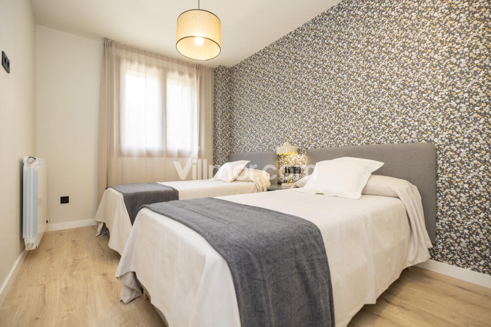 B55 Las Esquiadoras Apartamento  Benasque