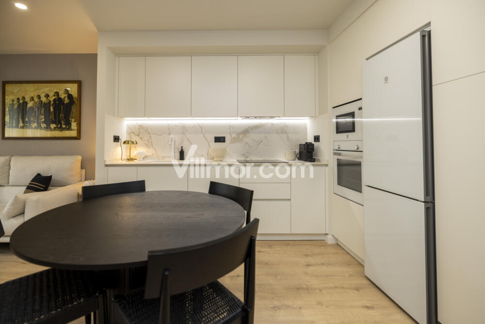 B55 Las Esquiadoras Apartamento  Benasque