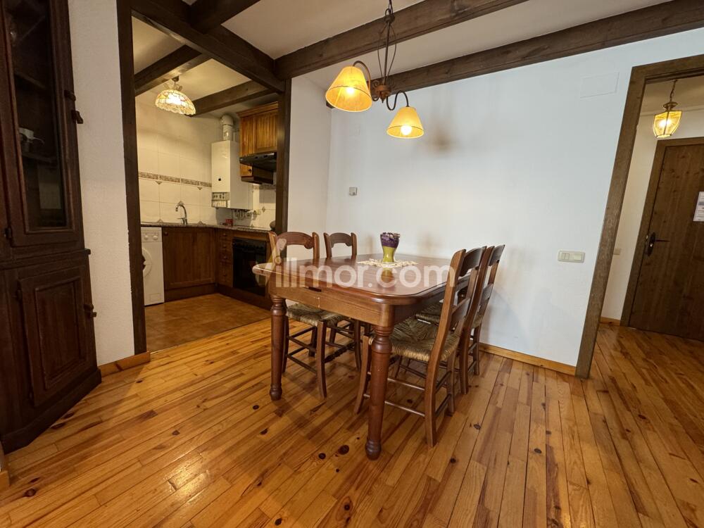 B54 Edif. Nogueret Apartamento  Benasque