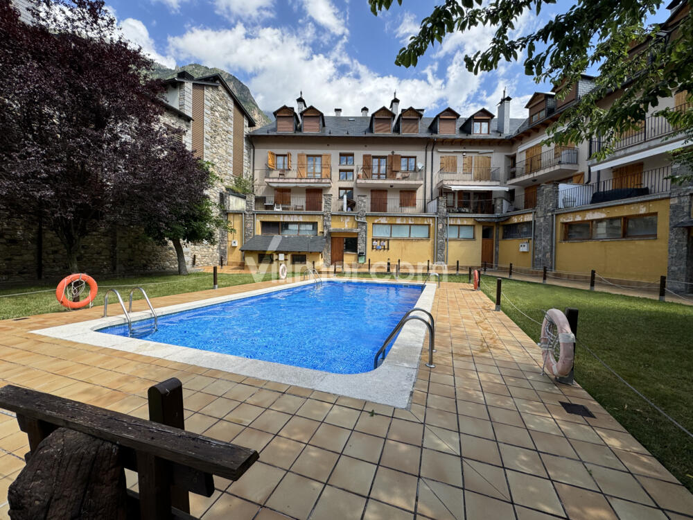 B56 Edif. Ribagorza - 2ºB Apartment  Benasque