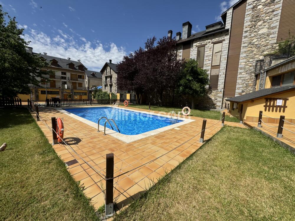 B56 Edif. Ribagorza - 2ºB Apartment  Benasque
