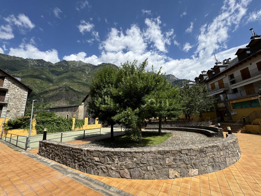 B56 Edif. Ribagorza - 2ºB Apartment  Benasque