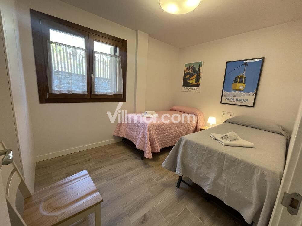 B57 Residencia Ixeia Apartment  Benasque
