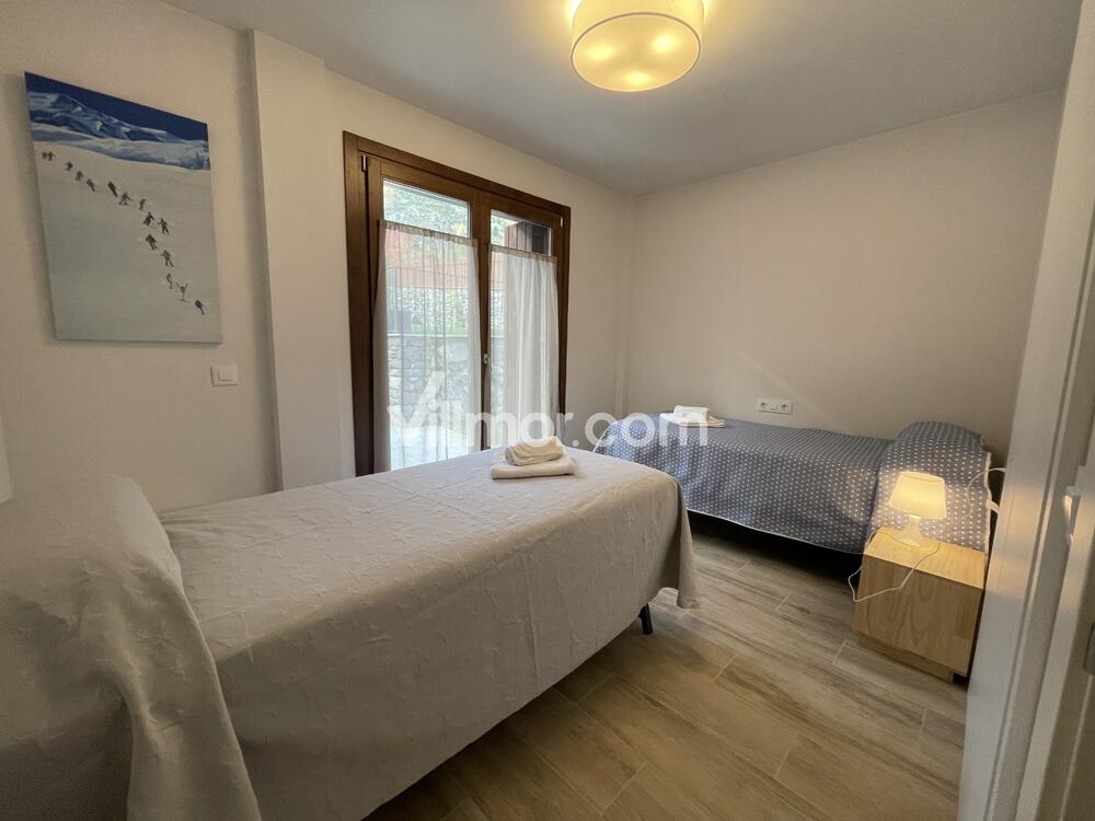 B57 Residencia Ixeia Apartment  Benasque