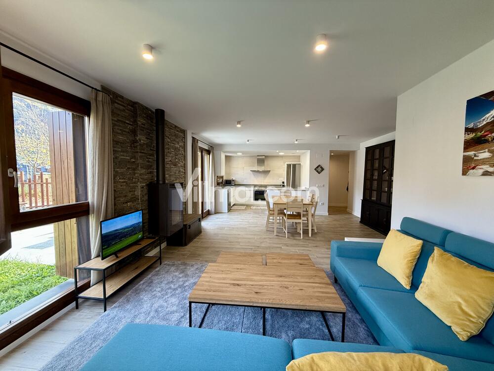 B57 Residencia Ixeia Apartment  Benasque