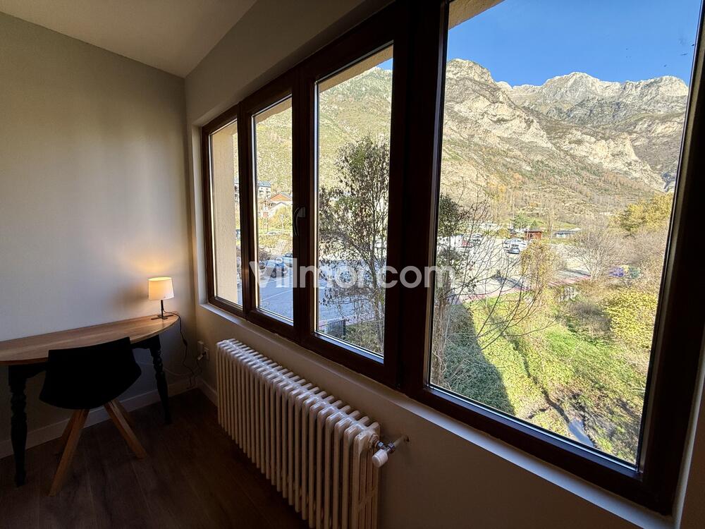 B41. Guijarro Apartment  Benasque
