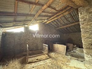 26-005 Borda a Rehabilitar en Arasan Village house  arasan