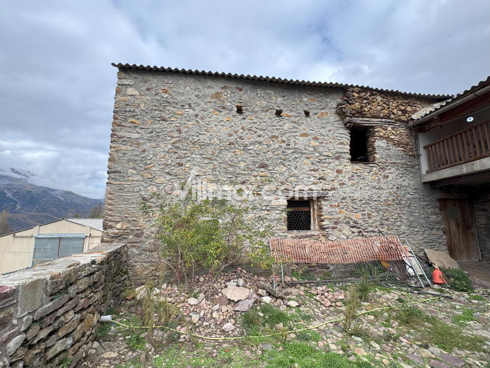 26-005 Borda a Rehabilitar en Arasan Village house  arasan