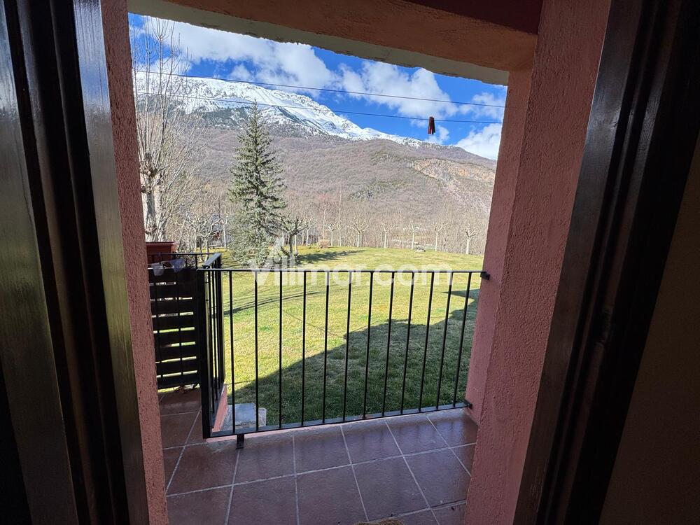 7-003 Bajo en Sesúe Apartamento  Sesué