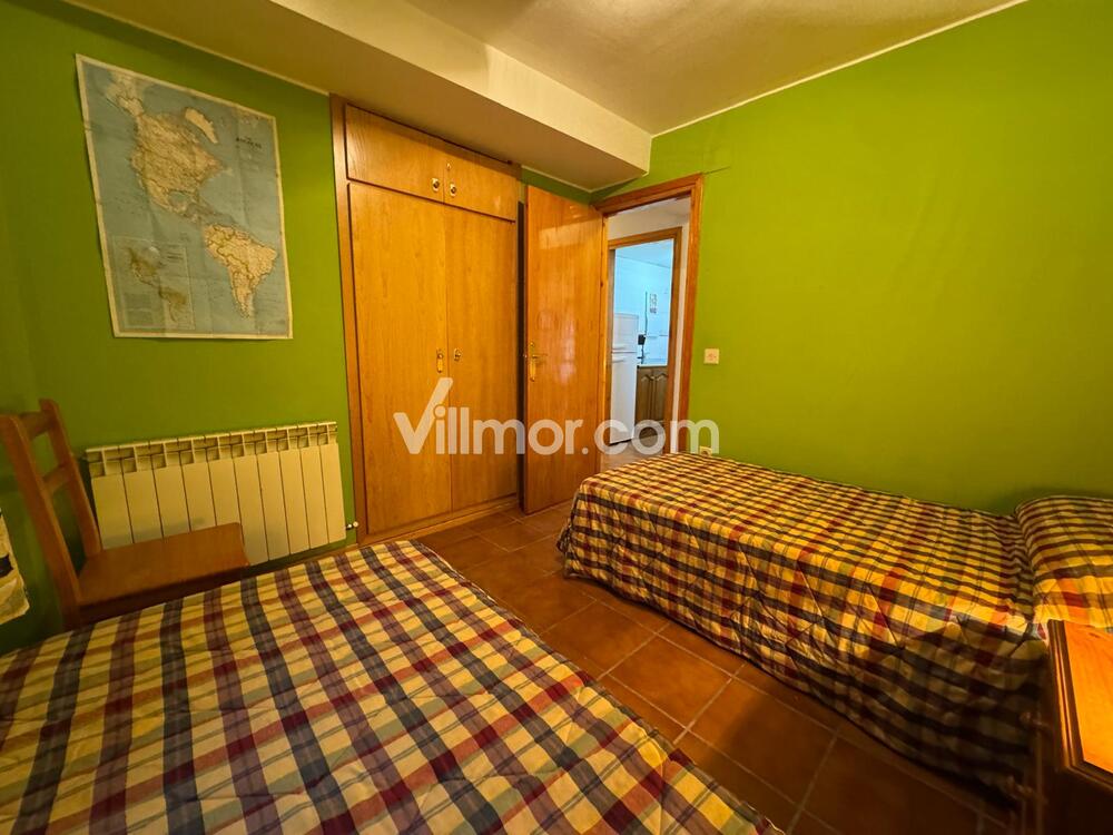 7-003 Bajo en Sesúe Apartamento  Sesué