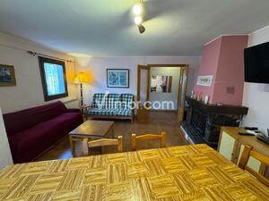 7-003 Bajo en Sesúe Apartamento  Sesué