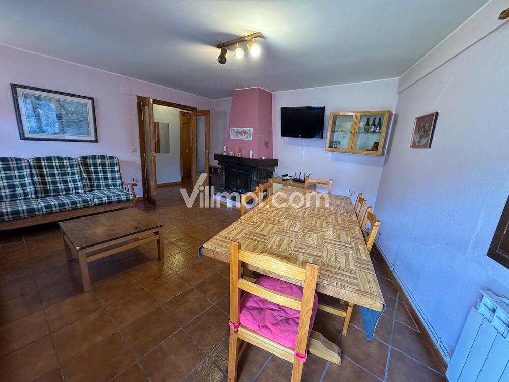 7-003 Bajo en Sesúe Apartamento  Sesué