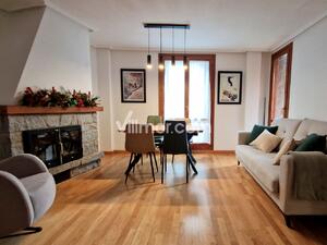 B53 Coma de Alba, 1º Apartamento  Benasque