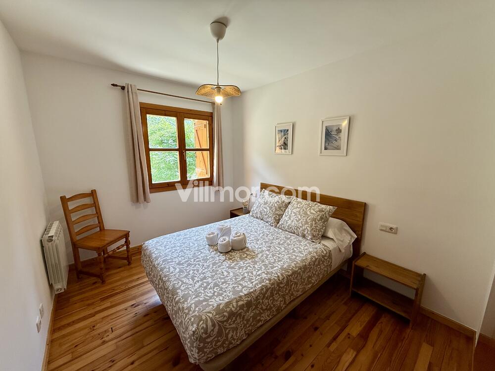 B29. El encanto de Benasque Apartment  Benasque