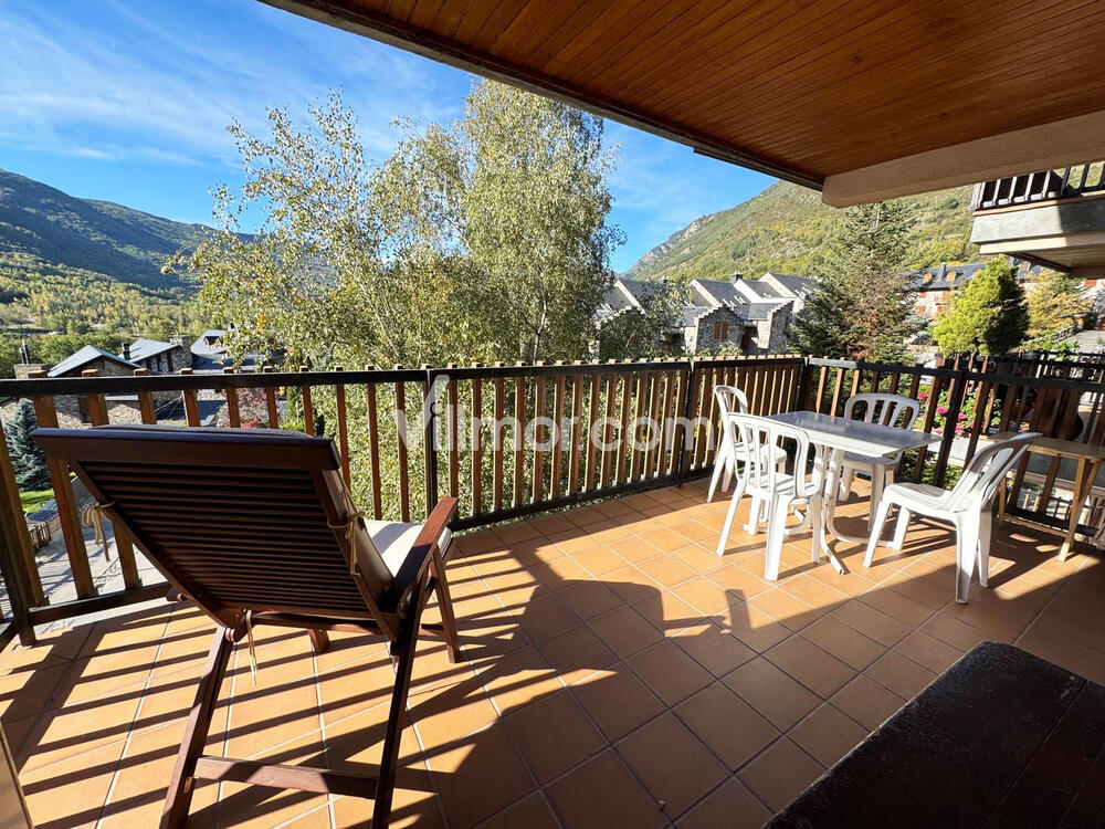 1-011 Apartamento en Benasque Apartamento  Benasque
