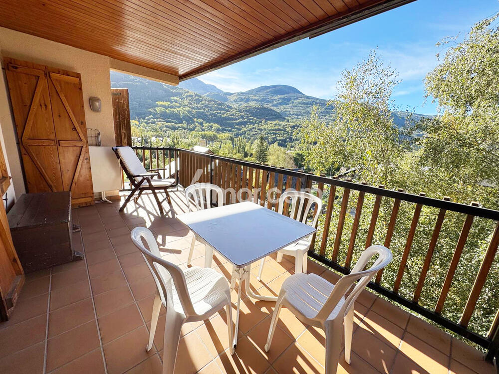 1-011 Apartamento en Benasque Apartamento  Benasque
