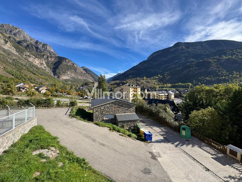 1-011 Apartamento en Benasque Apartamento  Benasque