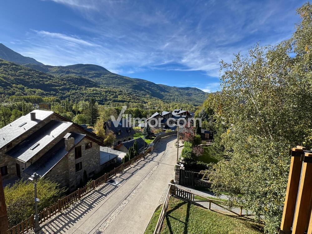 1-011 Apartamento en Benasque Apartamento  Benasque