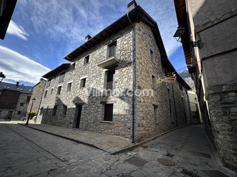 B24.. Apto. Casa Anglada 1ª Apartment  Benasque