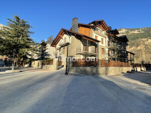 B37. Edelweis Apartment  Benasque