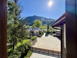 B37. Casa Luna Apartment  Benasque
