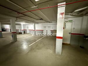 L10. Apartamento con Terraza - Res. Abetal Apartment  Linsoles