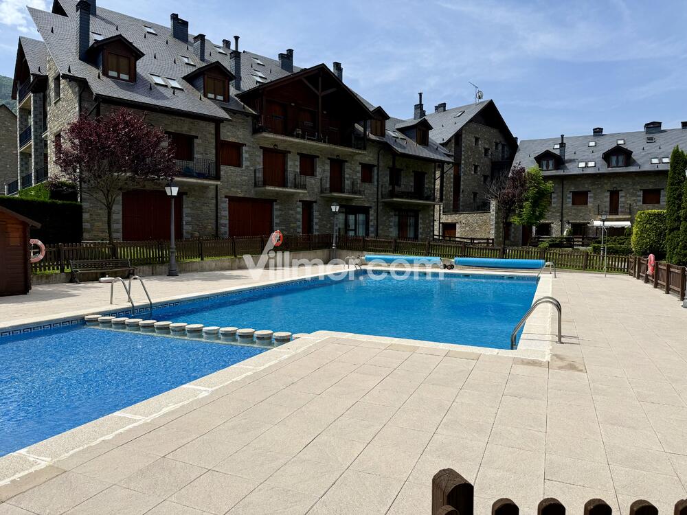 L10. Apartamento con Terraza - Res. Abetal Apartment  Linsoles