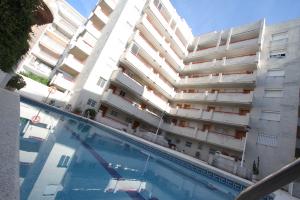 CB175 CB175 VARADERO Apartamento  Salou