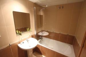 CBA-ATN CBA ATICO ARENAS 2 HAB + JACCUZZI (4/6 pax) Apartamento Playa Cambrils