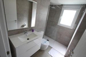 ROES-05 2Hab Roesmar 05 2Hab Apartment  Cambrils