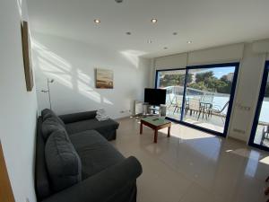 FAS242 FAS242 LES ONES Apartamento Turística Salou