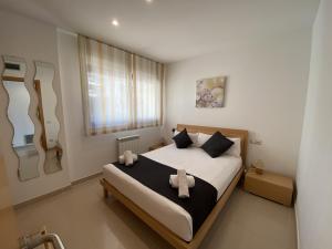 FAS242 FAS242 LES ONES Apartamento Turística Salou