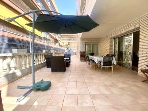 FAS252  FAS252 BALEARS BEACH Apartament centro salou