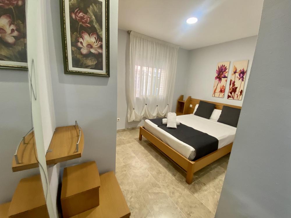 FAS252  FAS252 BALEARS BEACH Apartamento centro salou
