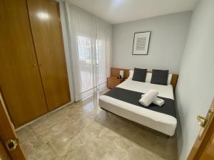 FAS252  FAS252 BALEARS BEACH Apartament centro salou