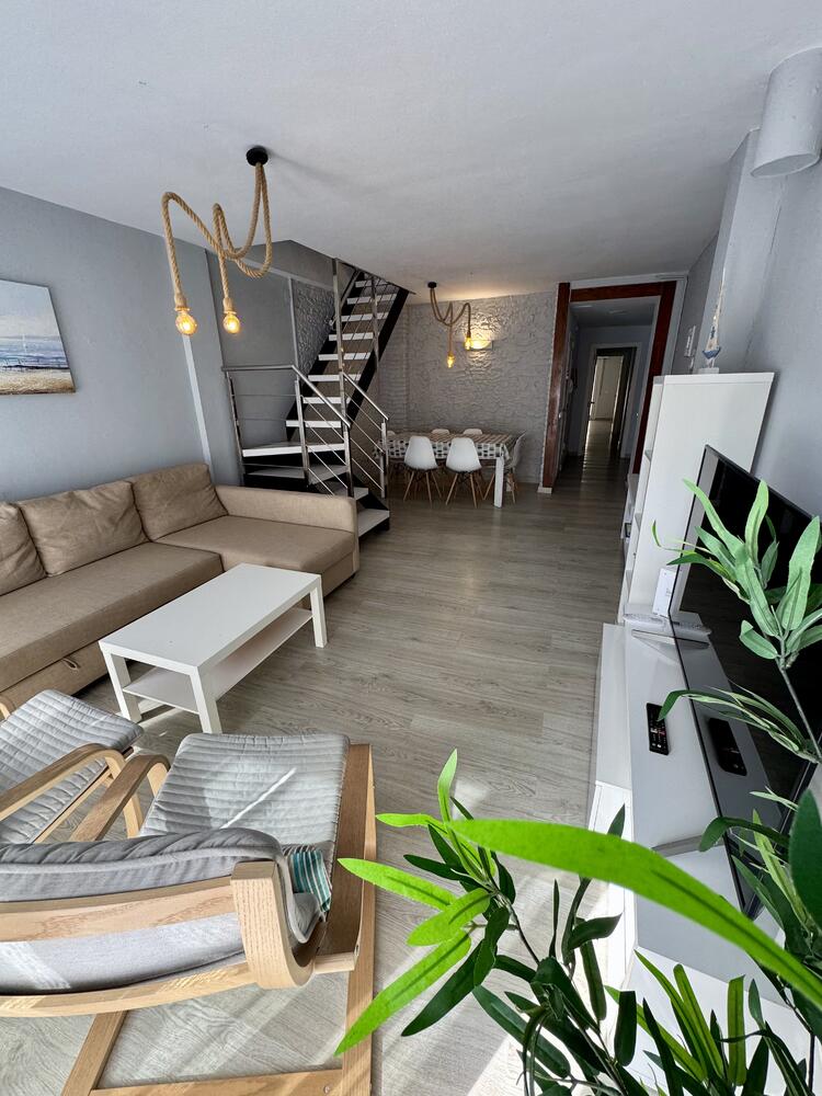 FAS262 DUPLEX SANT JORDI PUERTO CAMBRILS (7/9) Apartamento  Cambrils
