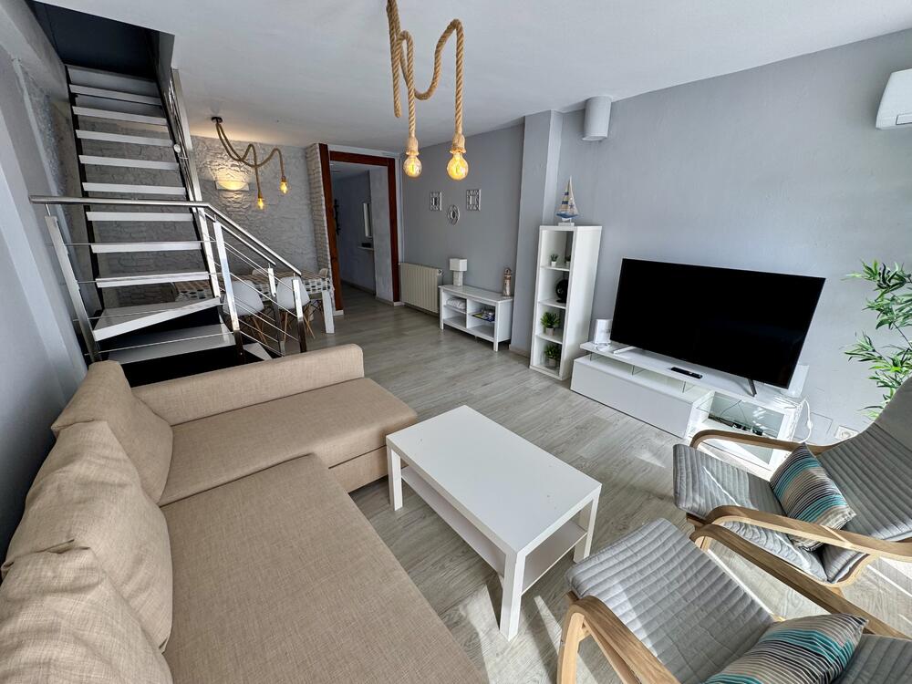 FAS262 DUPLEX SANT JORDI PUERTO CAMBRILS (7/9) Apartamento  Cambrils