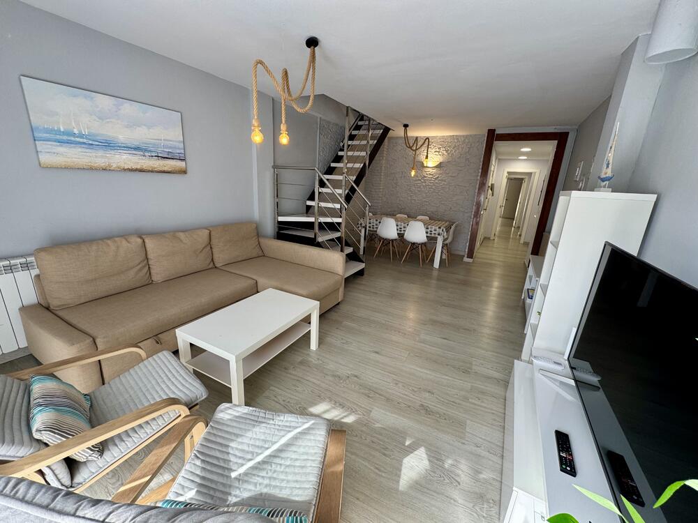 FAS262 DUPLEX SANT JORDI PUERTO CAMBRILS (7/9) Apartamento  Cambrils