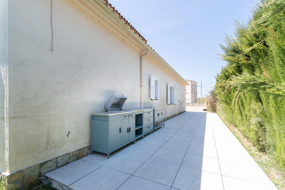 322586 Olot 58 / Emporda 27 Chalet Bon Relax Sant Pere Pescador