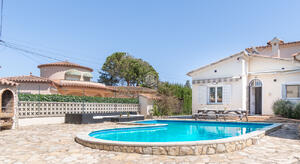 322586 Olot 58 / Emporda 27 Casa / Chalet Bon Relax Sant Pere Pescador