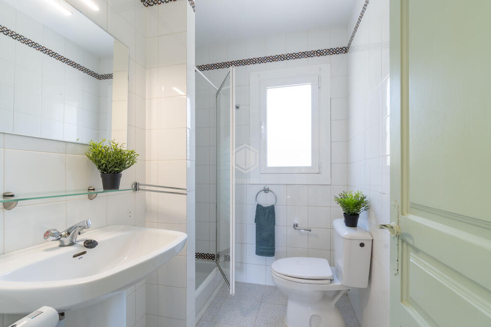 322586 Olot 58 / Emporda 27 Chalet Bon Relax Sant Pere Pescador