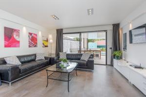 145405 Lieve Casa moderna con piscina privada Chalet  Sant Pere Pescador