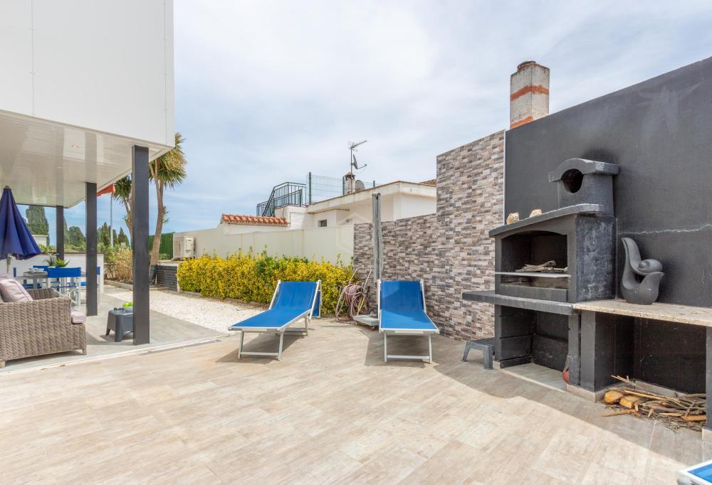 145405 Lieve Casa moderna con piscina privada Casa / Chalet Sant Pere Pescador 145405 Lieve Casa moderna con piscina privada Casa / Chalet Sant Pere Pescador