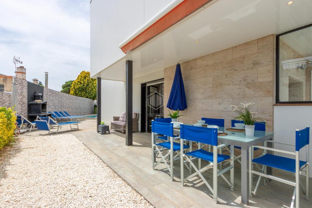 145405 Lieve Casa moderna con piscina privada Casa / Chalet Sant Pere Pescador 145405 Lieve Casa moderna con piscina privada Casa / Chalet Sant Pere Pescador