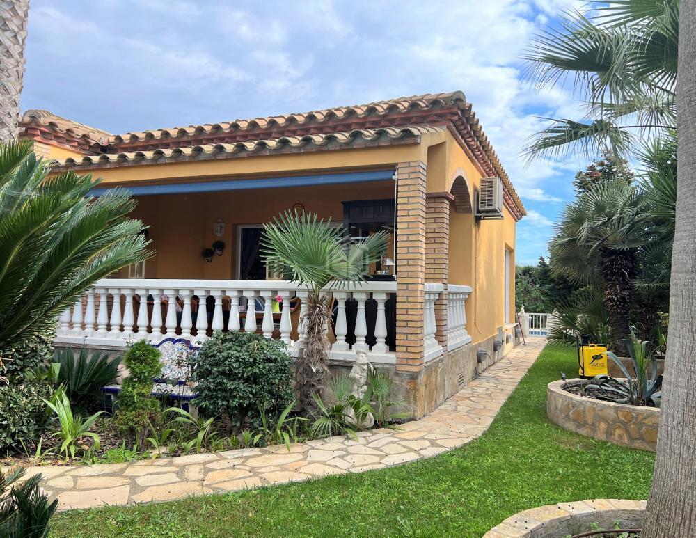 77518 Nautic 13 - Casa con jardin y piscina. Casa / Chalet  Sant Pere Pescador