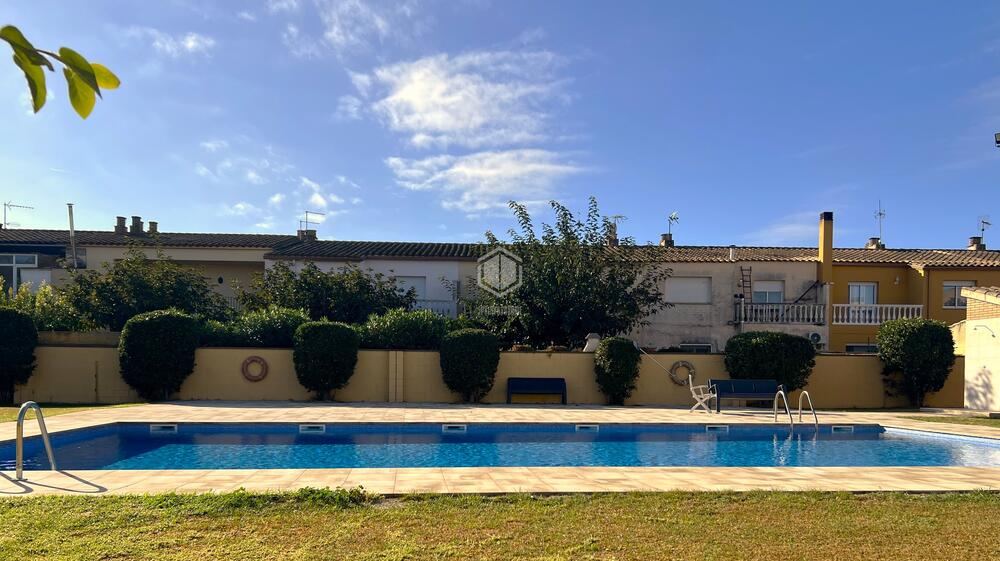157541 Casa Paradís Casa / Chalet  Sant Pere Pescador